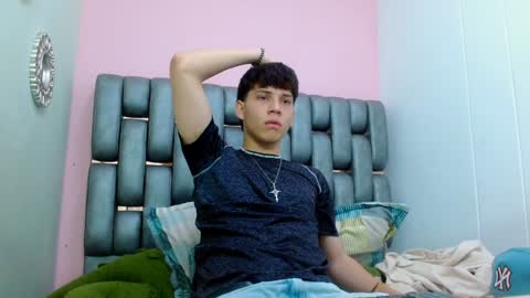 Jonathan online show from December 24, 1:06 pm