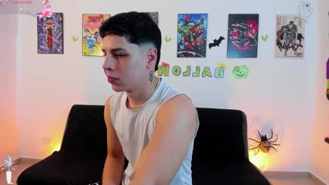 Instagram jonathanfit14 online show from October 20, 8:47 pm