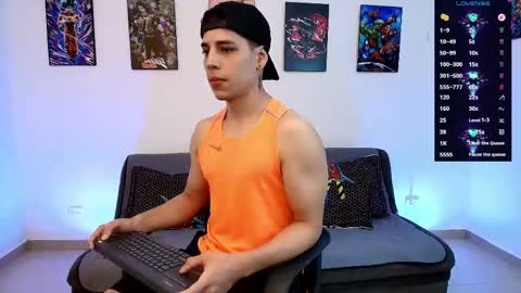 Instagram jonathanfit14 online show from June 5, 12:06 am