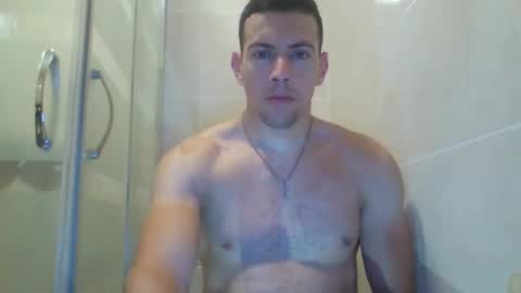 Snapshot of jonhdoe22 chatting on December 11, 8:58 am Jonhdoe22 online show from December 11, 8:58 am