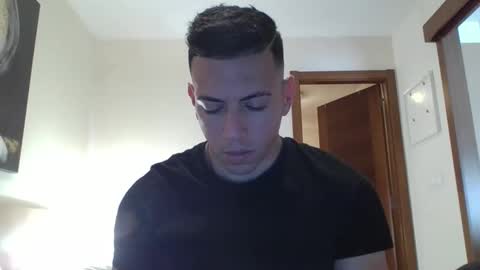 Snapshot of jonhdoe22 chatting on March 5, 2:45 pm Jonhdoe22 online show from March 5, 2:45 pm
