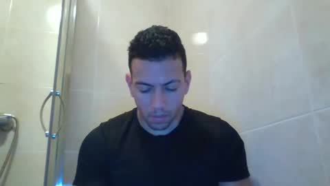 Snapshot of jonhdoe22 chatting on February 17, 1:55 pm Jonhdoe22 online show from February 17, 1:55 pm