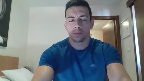 Snapshot of jonhdoe22 chatting on February 26, 3:32 pm Jonhdoe22 online show from February 26, 3:32 pm