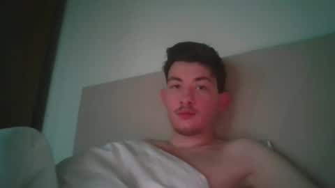 jonhy_merlin online show from April 17, 3:09 am