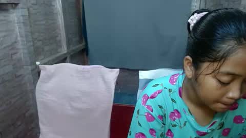 jonna2568 online show from November 3, 2:40 pm