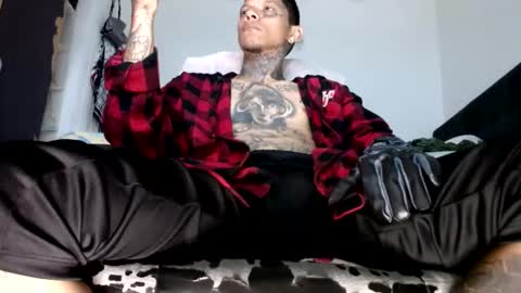 jordan33blake online show from December 7, 10:23 pm