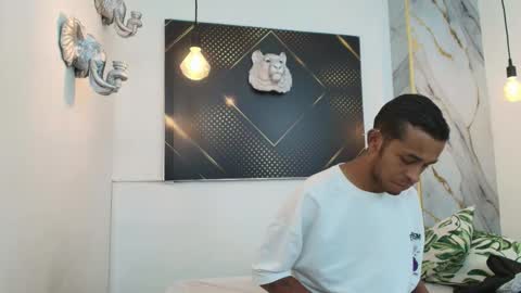 jordanandandrew online show from November 1, 8:52 pm