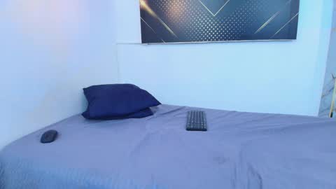 jordanandandrew online show from October 7, 9:00 pm