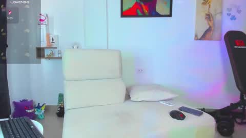 JordanRossie online show from December 1, 4:49 pm