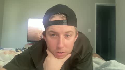 jorddiickzilla online show from April 8, 9:29 pm