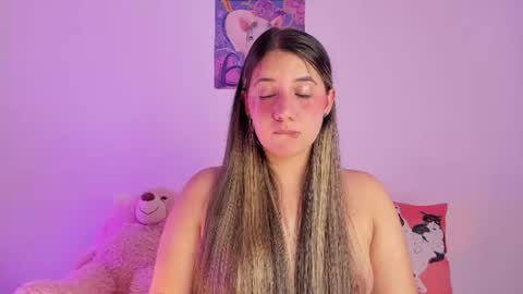 JORDY AND SOFI online show from June 25, 9:20 pm