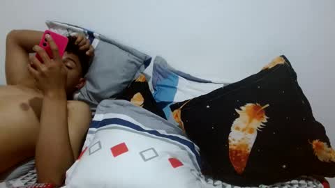 jose y carolina online show from March 10, 3:01 am