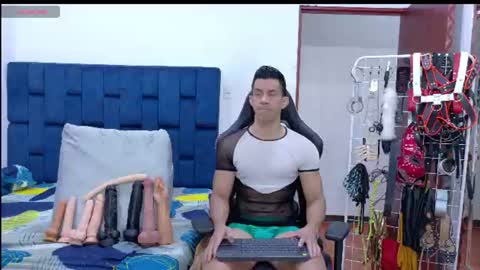 jose_rumbero91 online show from June 10, 11:20 am