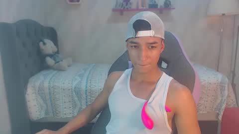 jose_sexycumm online show from January 22, 8:28 pm