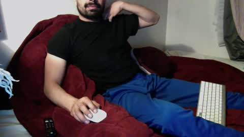 josephs1990 online show from January 14, 5:40 am