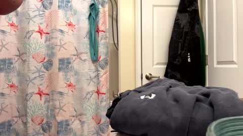 Snapshot of josephung1 chatting on January 27, 12:33 am sissy josphine online show from January 27, 12:33 am