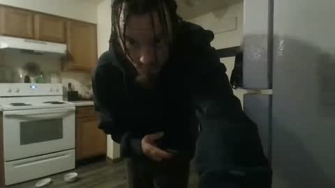 Snapshot of josephung1 chatting on January 6, 2:04 am sissy josphine online show from January 6, 2:04 am