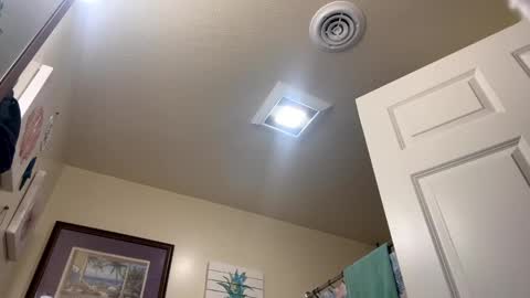 Snapshot of josephung1 chatting on March 1, 7:08 am sissy josphine online show from March 1, 7:08 am