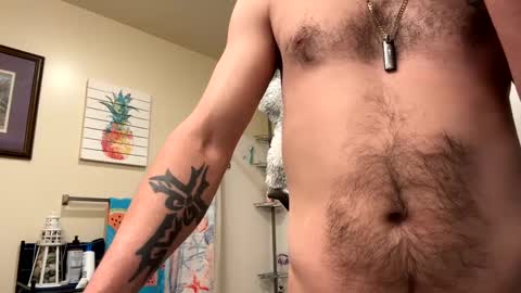 Snapshot of josephung1 chatting on February 21, 8:05 pm sissy josphine online show from February 21, 8:05 pm