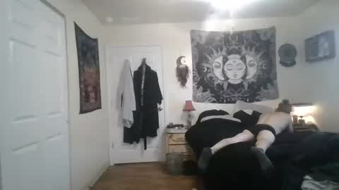 Snapshot of josephung1 chatting on October 25, 5:35 pm sissy josphine online show from October 25, 5:35 pm