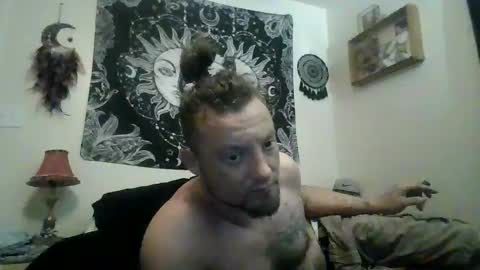 Snapshot of josephung1 chatting on September 17, 3:10 am sissy josphine online show from September 17, 3:10 am