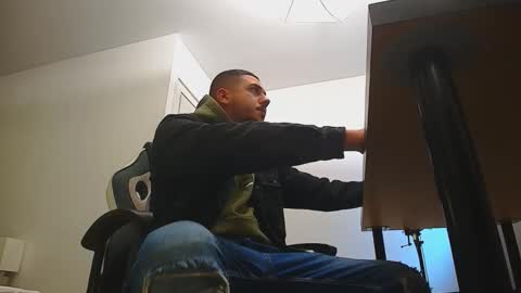 JoshKnight online show from September 29, 5:50 am