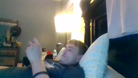 joshuamadeit123 online show from December 4, 3:17 am