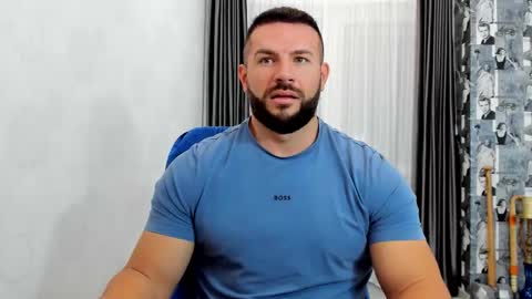 joshuamuscle69 online show from November 19, 7:51 am