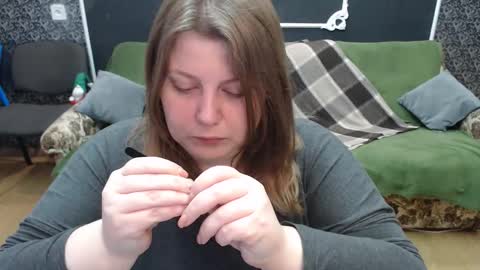 josiesun771 online show from March 2, 7:15 am