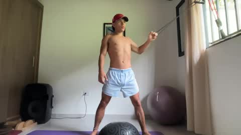 Im Jouliano online show from May 17, 3:21 pm