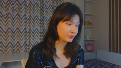 Hi i am Dana Welcome to my room online show from January 13, 12:35 pm