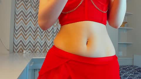 Hi i am Dana Welcome to my room online show from December 26, 12:38 pm