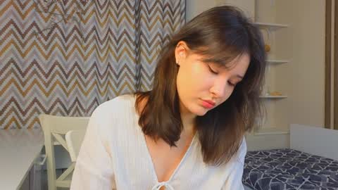 Hi i am Dana Welcome to my room online show from January 9, 12:41 pm