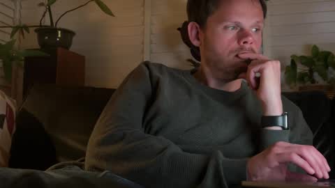 JoyBoy online show from March 29, 9:16 pm