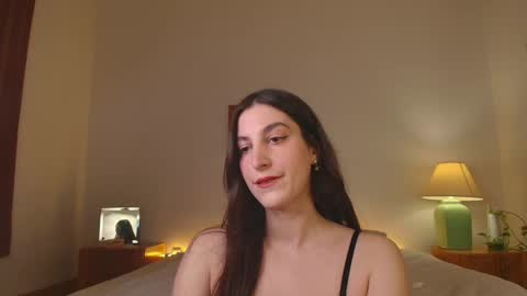 Jsmine  and sometimes Beaulooks online show from January 28, 12:05 am