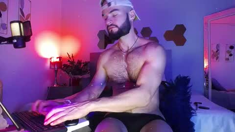 Juan Castellanos online show from September 19, 11:51 pm