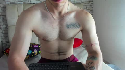 Snapshot of juan_prior chatting on February 8, 1:22 pm JUAN online show from February 8, 1:22 pm