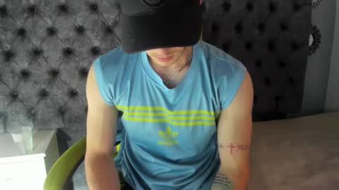 Snapshot of juan_prior chatting on January 13, 7:53 pm JUAN online show from January 13, 7:53 pm