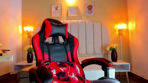 JUAN online show from November 27, 2:36 pm