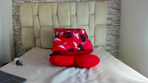 Snapshot of juan_prior chatting on January 17, 4:47 pm JUAN online show from January 17, 4:47 pm