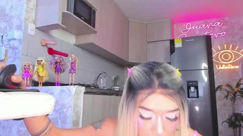 Snapshot of juana18quintero chatting on February 10, 9:04 am JUANA VALENTINA QUINTERO independent model ONLY FANS --- Juanaquintero online show from February 10, 9:04 am