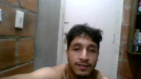 juanc23_371 online show from January 15, 6:01 am