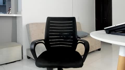 Juan Diego Uribe online show from October 23, 11:27 pm