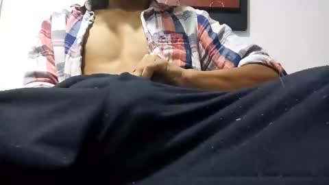 juandr27 online show from December 22, 6:31 am