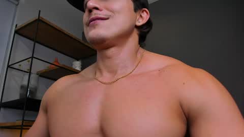 JUANDRES online show from June 4, 11:33 pm