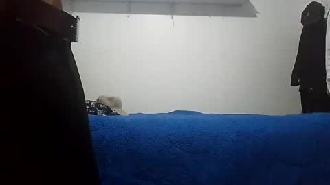 juaneldulce1 online show from November 18, 6:49 am