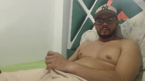 juanfe_style online show from November 13, 11:29 pm