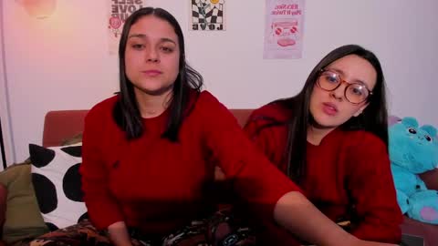 juanitaaa_ online show from May 13, 6:12 am