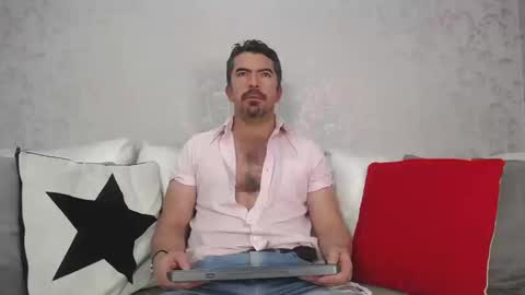 Juan k online show from January 17, 1:31 pm