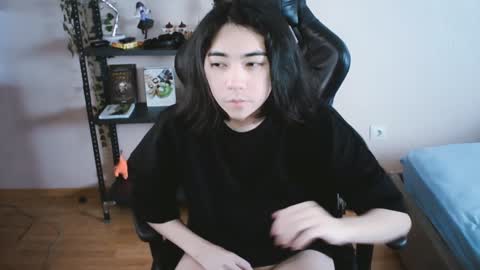 Aoi online show from January 23, 1:45 pm